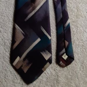 Vintage mens handmade silk tie